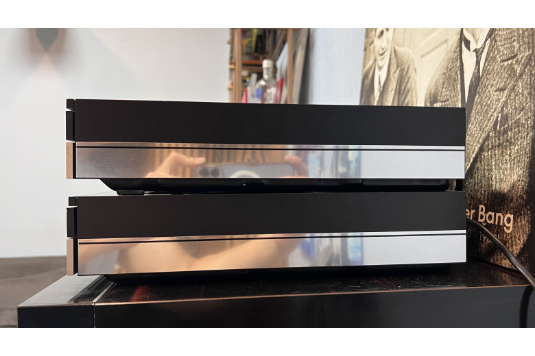 Beomaster 7000 vs Beogram CD 7000