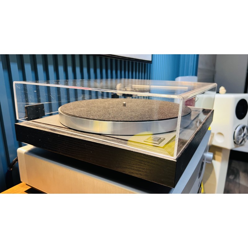 Linn axis MK2 turntable Linn axis MK2 turntable