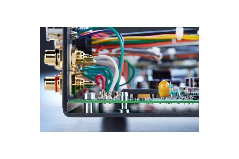Naim Nac N272