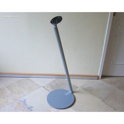 Floor Stand Beosound 5 vs 5 Encore